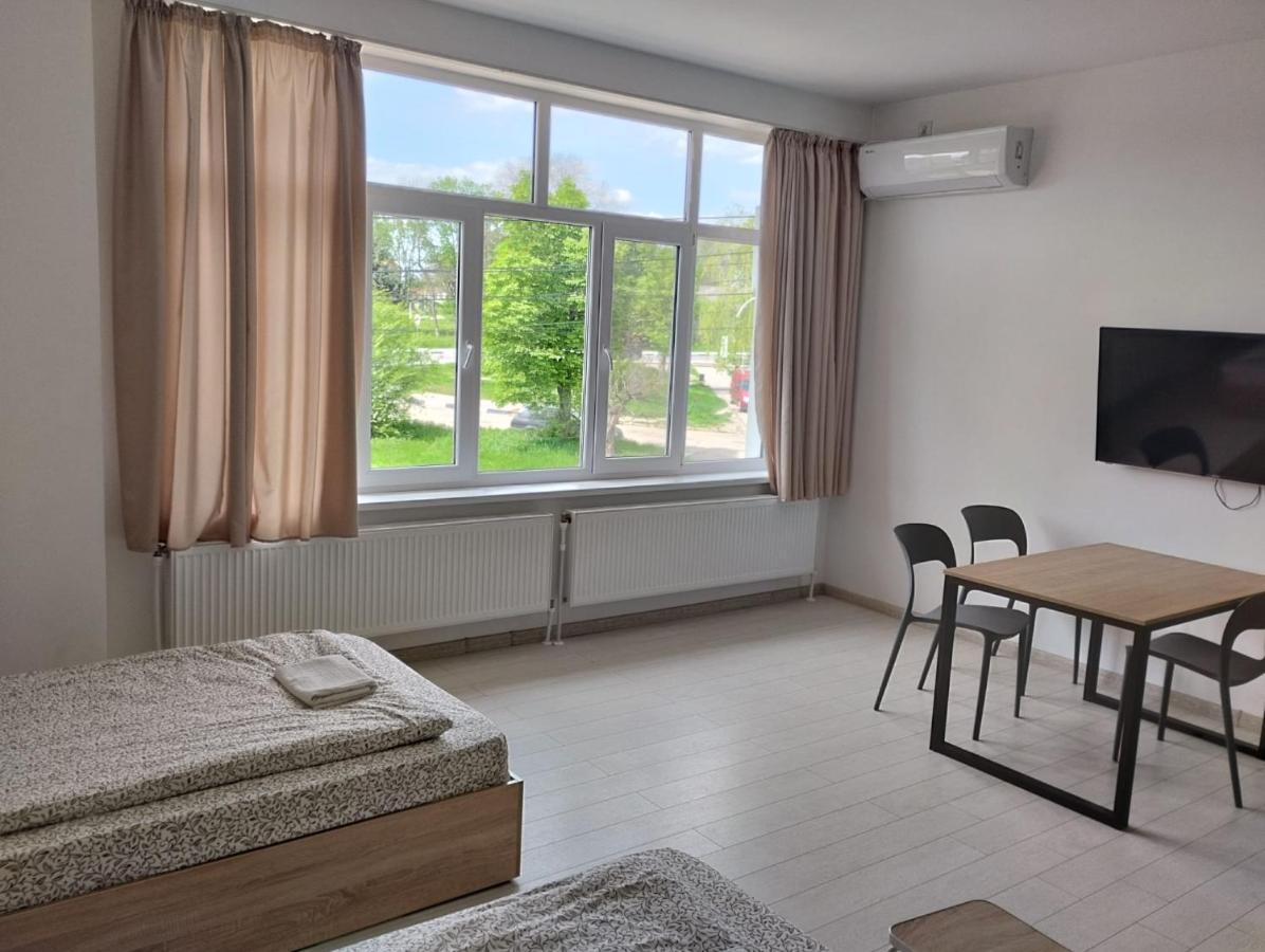 Park-Hotel Кахул Екстериор снимка